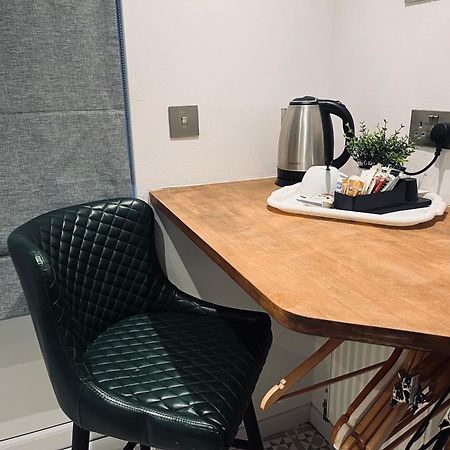 Private Access Small Room In Leicester Free Parking Drinks Luaran gambar